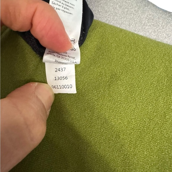 SPANX. Black Leggings - Picture 8 of 8